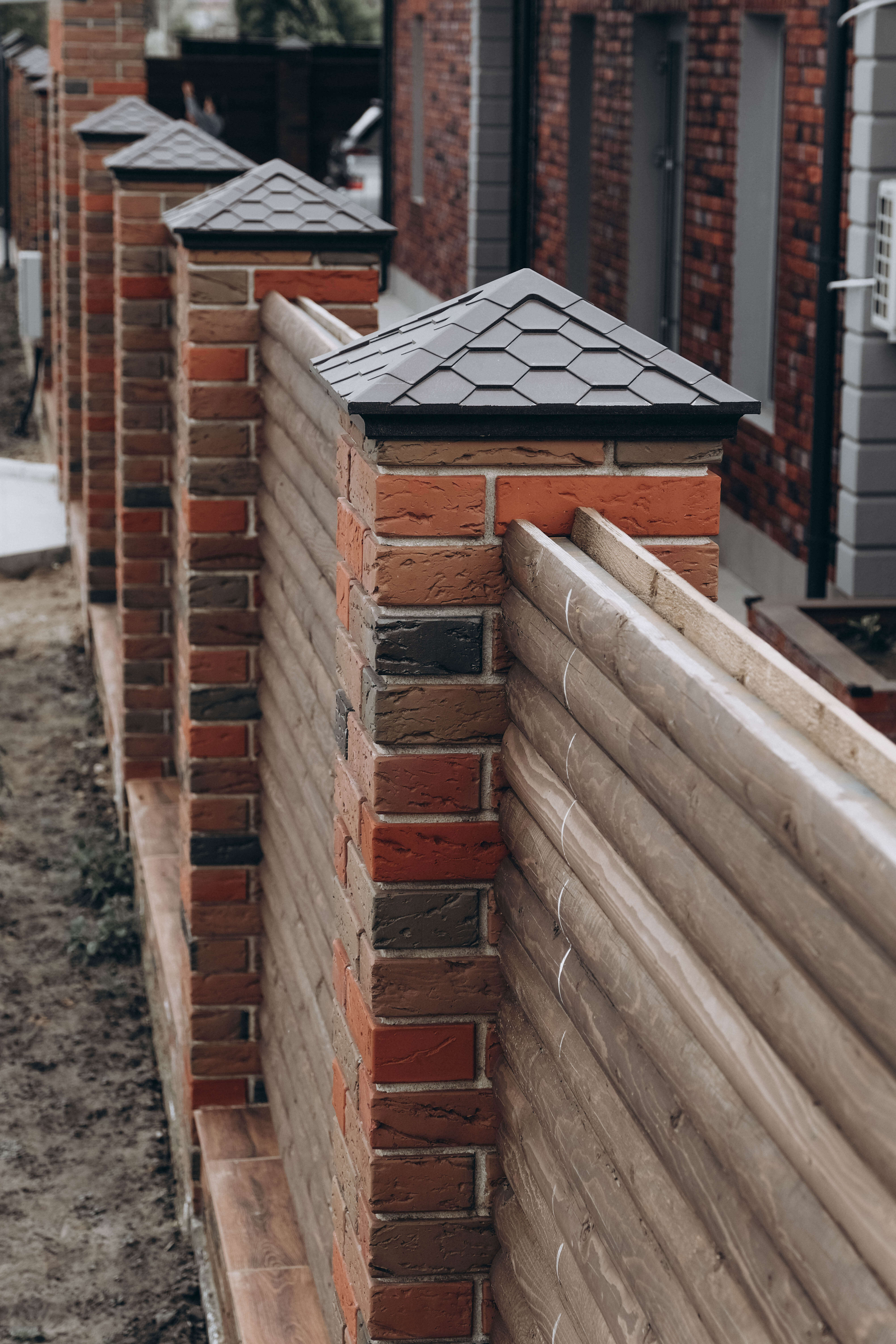 Колпак Zking Эверест Коричневый на столб 1.5х1.5 кирпича (390х390мм) в Ельце фото